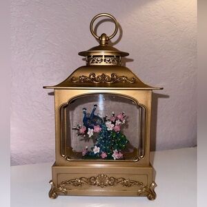 Cracker Barrel Peacock Lantern Glitter Globe Decoration Home Decor